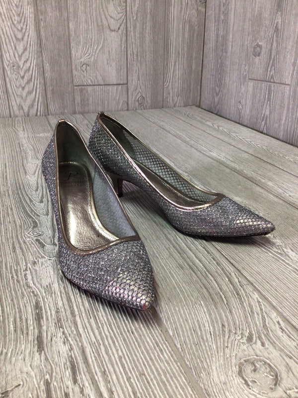 Adrianna Papell Pumps Silver Mesh Size 9